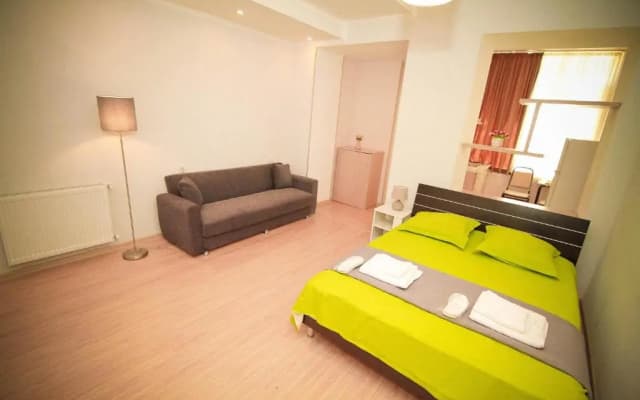 Holiday House - photo 3