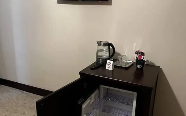 Hotel Grandis - photo 2