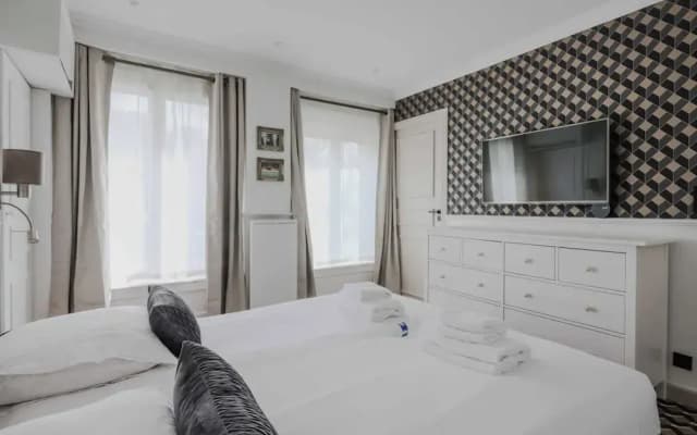 Charming Apartment - 1br/4p - Plaine-de-monceau - photo 3
