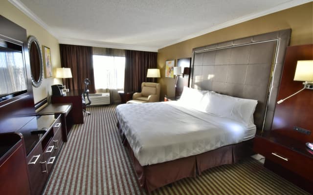Holiday Inn Orlando East - UCF Area by IHG - photo 3