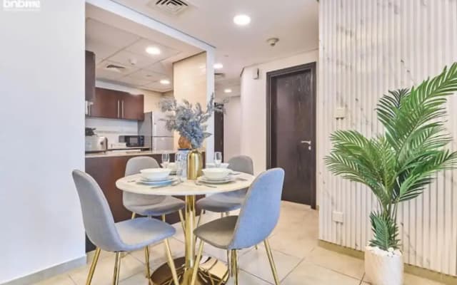 bnbme | Gold Crest Views | 2 BDR - photo 3
