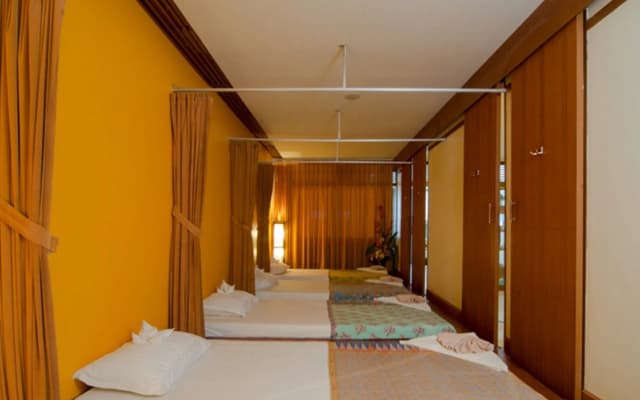 Eastiny Place Hotel - photo 3