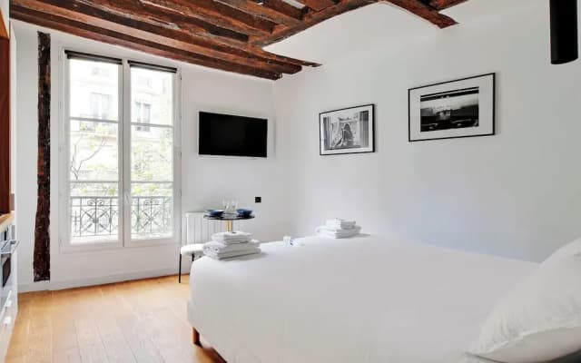 Chic Studio A/C - 2P - Le Marais - photo 2