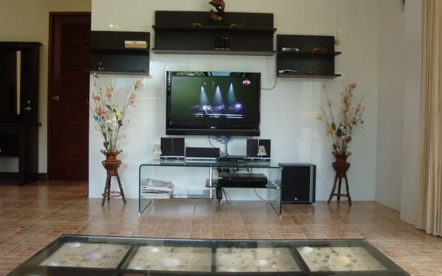 Diamond Pool Villa - photo 2
