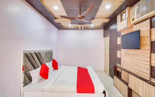 Hazel Residency by OYO Rooms - photo 5