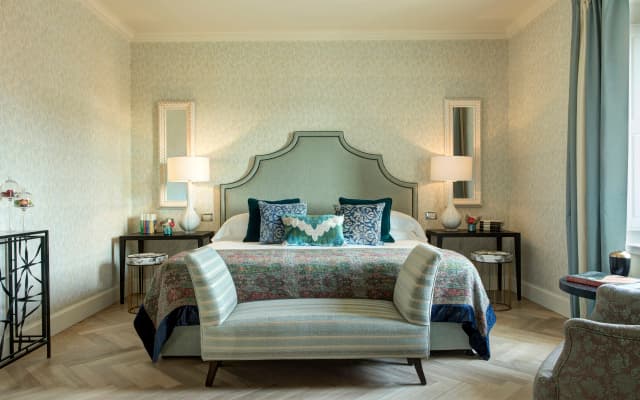 Hotel Savoy - photo 2