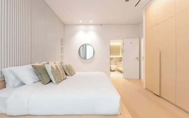 Upgraded 1BR in Marina - Calming Views - photo 3