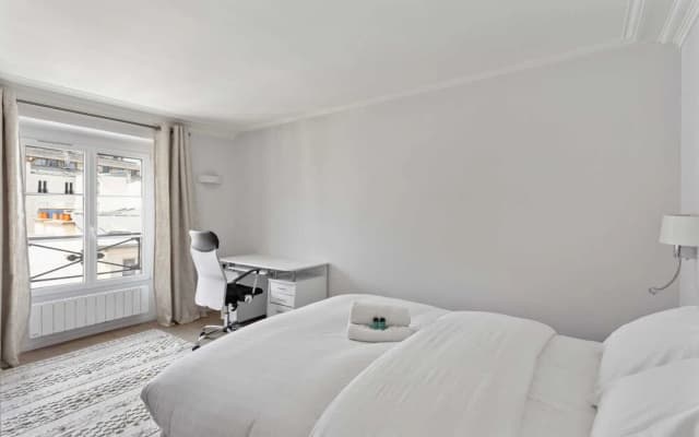 Modern Apartment Near Opera Garnier - photo 5