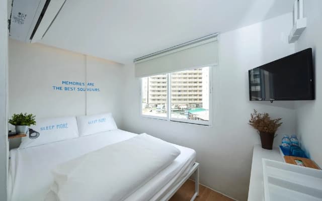 Smore Hotel Sala Deang - photo 5
