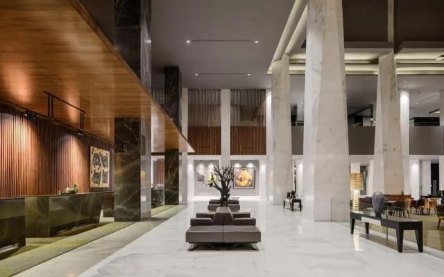Dusit Thani LakeView Cairo - photo 2