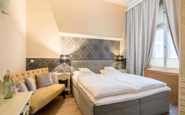Hotel Augusta - photo 4
