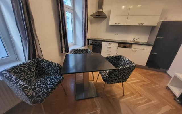 CozyNite Premium Apartment Hundertwasser - photo 5