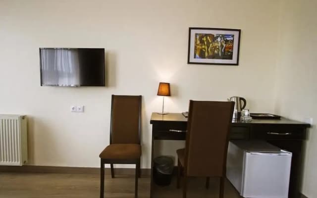 Hotel Lux - photo 3