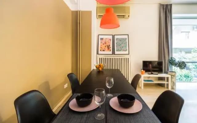 One-Bedroom Apartment - Kolonaki - photo 2