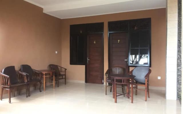 Sukma Guest House - photo 2