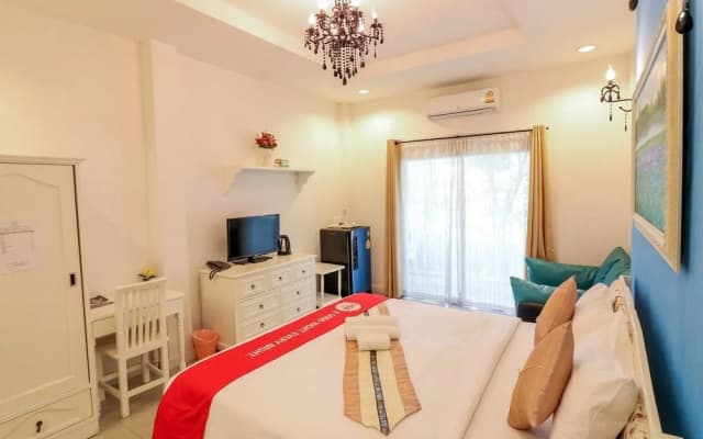 Nida Rooms Silver 648 Handicraft - photo 4