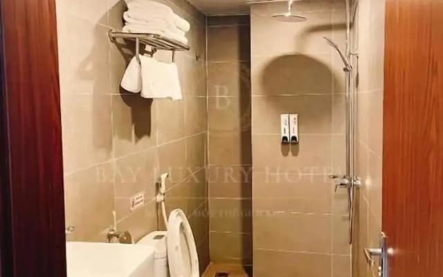 Tien Thinh Hotel Ha Long- by Bay Luxury - photo 5
