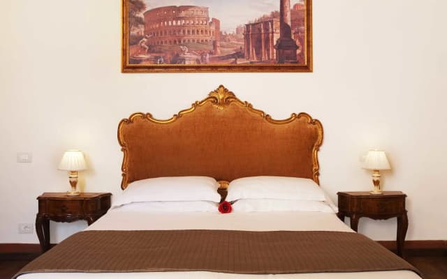 Pantheon Inn - photo 5