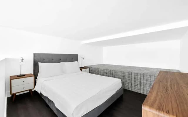 Nova Hotel Brooklyn - photo 2