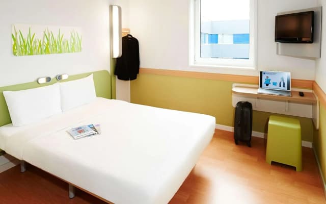 ibis budget Wien Sankt Marx - photo 3