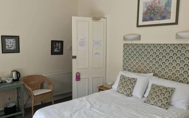 Canadale Guest House - photo 2