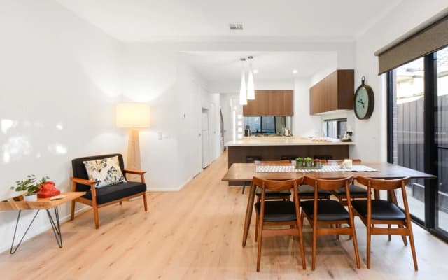 Boutique Stays - Caulfield Central - photo 2