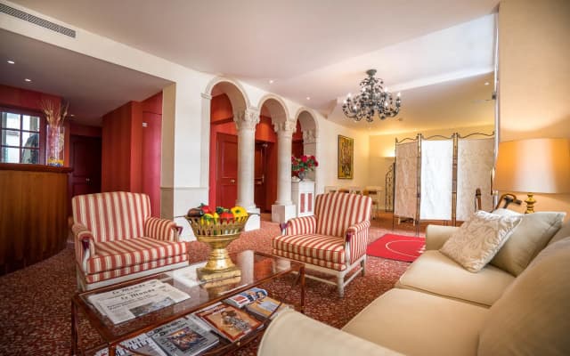 Hôtel Delambre - photo 2