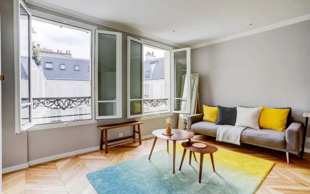 Saintgermain Sojourn Charming 2 Bedroom in the Rive Gauche - photo 2