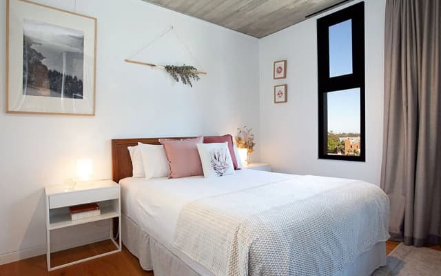 Short Lane Apartments by Urban Rest - photo 2