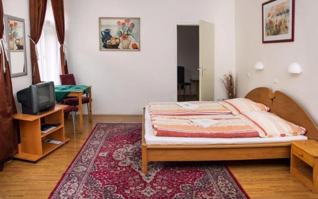 Charles Bridge Bed And Breakfast - photo 5