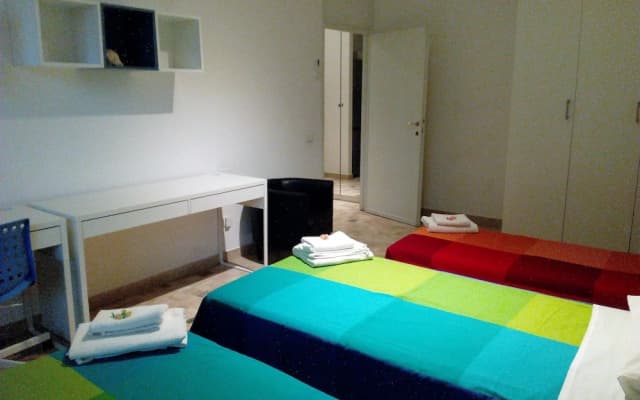 Stephenson Apartments - photo 2
