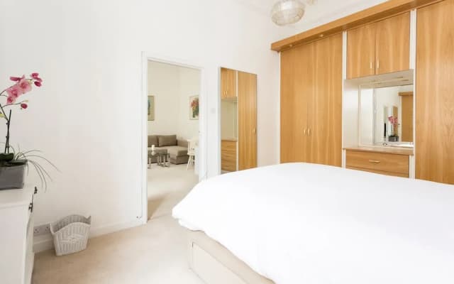 Kensington Executives - photo 4