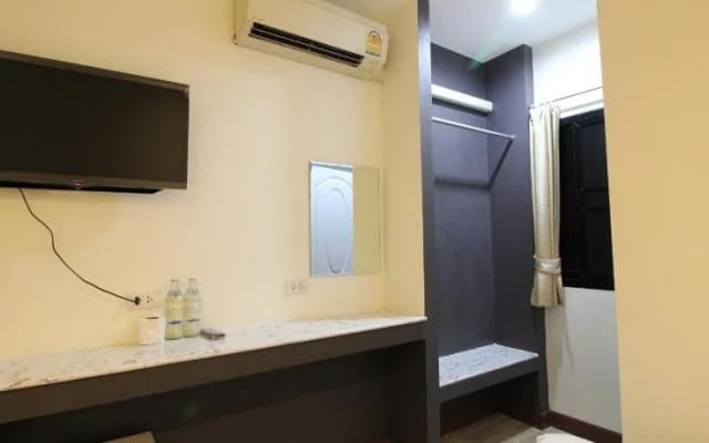 Chaiwat Guesthouse - photo 4