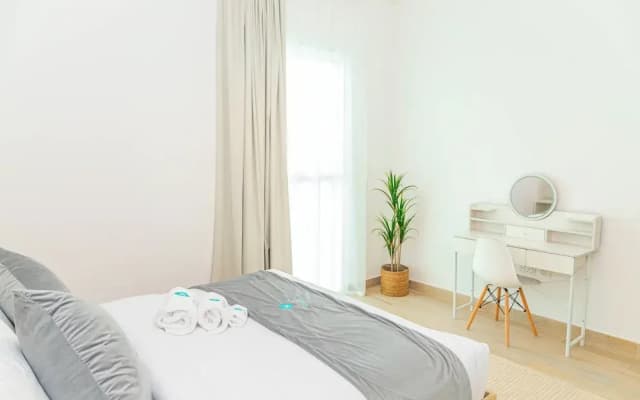 Bloomfields Stylish 1BR in Waters Edge - photo 2
