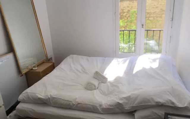 Flat In Le Marais With 2 Bedrooms - photo 5