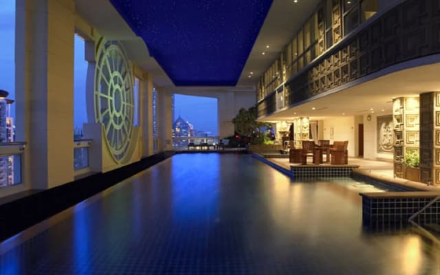 Mayfair Bangkok Marriott Executive Apartments SHA Plus + - photo 2