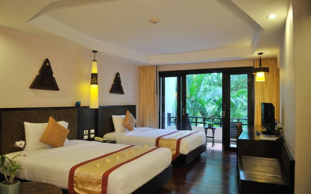 Rawi Warin Resort and Spa - photo 3