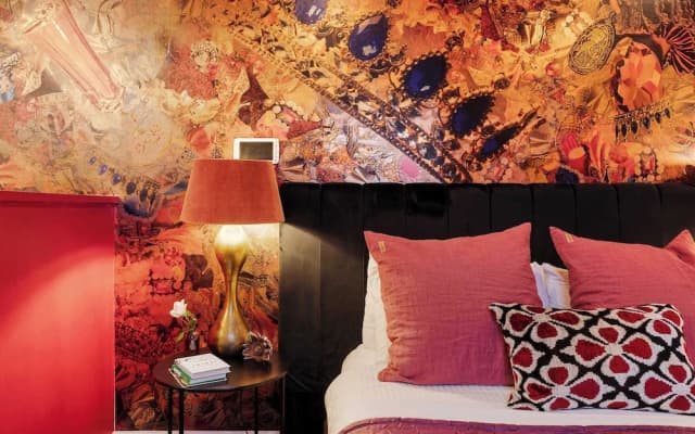 The Empress Direct Access Carlton Gardens - photo 4