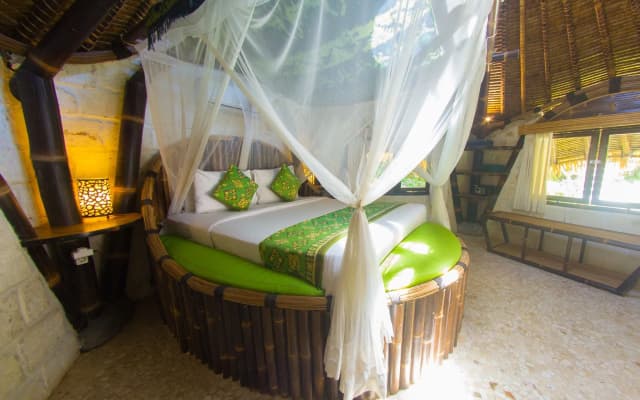 Le Bamboo Bali - photo 3
