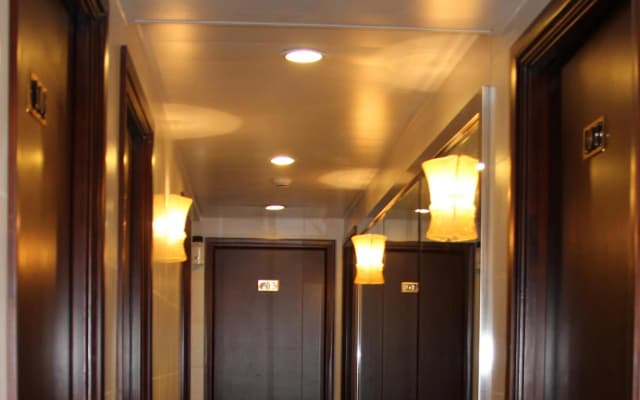 Comfort Guest House - Hostel - photo 4