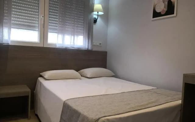 Hostal Golden Alcalá - photo 5