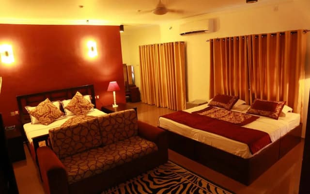 The Canes Boutique Hotel - photo 3