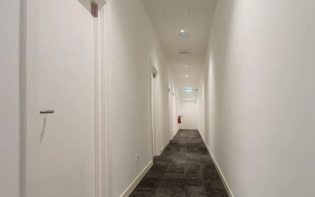 Stays Hotel - photo 4