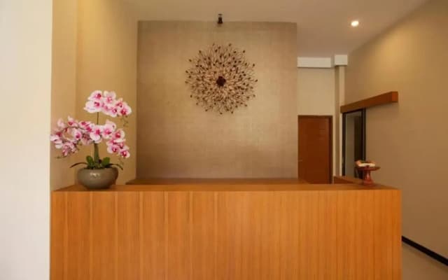 Kuta Suci Beach Hotel - photo 2