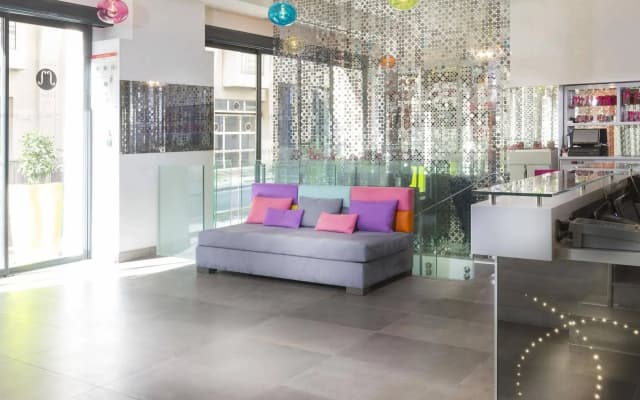 Lyric Hotel Paris - photo 2