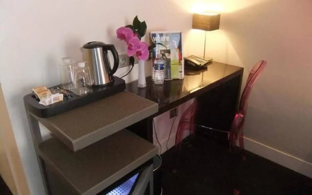 Hotel Le Rocroy - photo 4