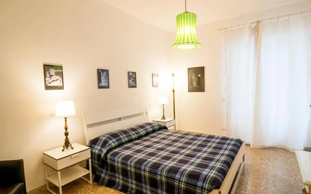 Vatican Museums Roomy Apartment - photo 3