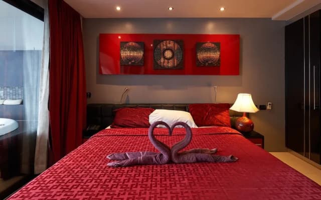 Condo In The Heart Of Patong Wlk St ABS1 - photo 2