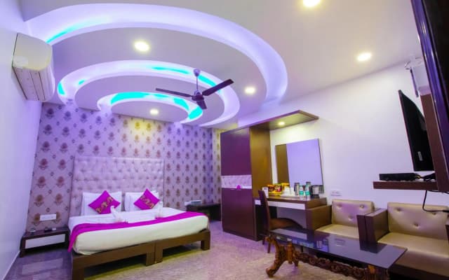 Hotel Surya International - photo 4