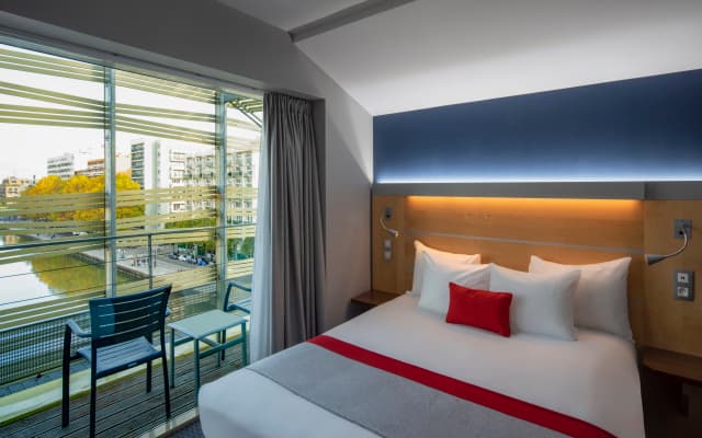 Holiday Inn Express Paris-Canal de la Villette by IHG - photo 5